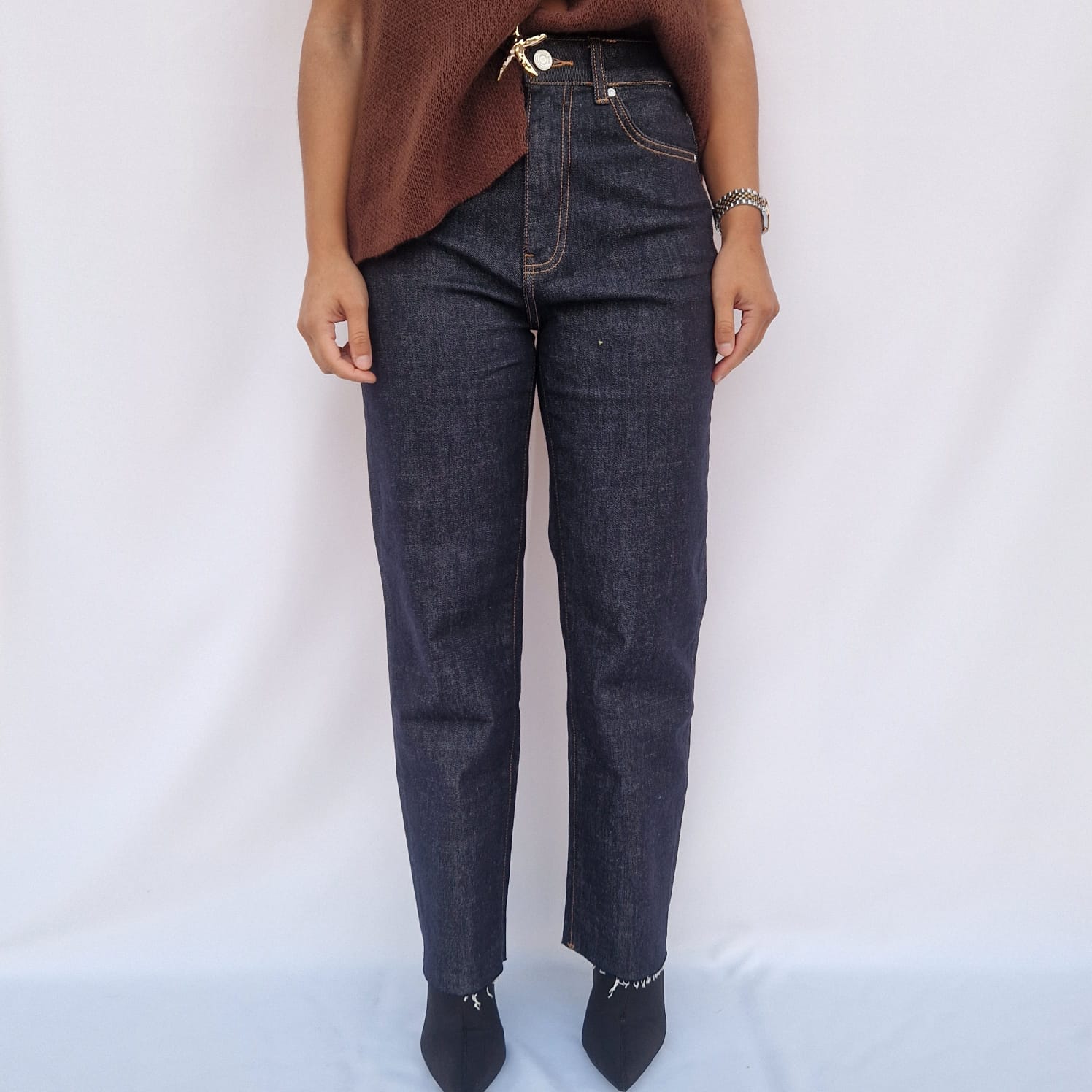 Calça escura Wide Leg Queen Hearts